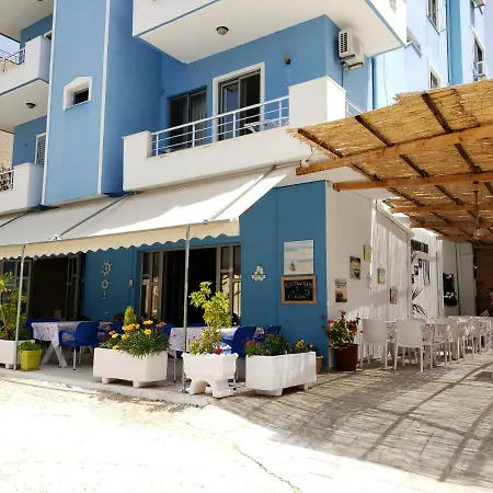 Hotel The First Sarande